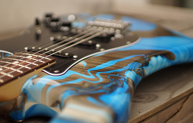 Ӹ֮-- Fenderī(bio)Stratocaster