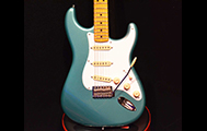 Ʒ2015ػSquier̖