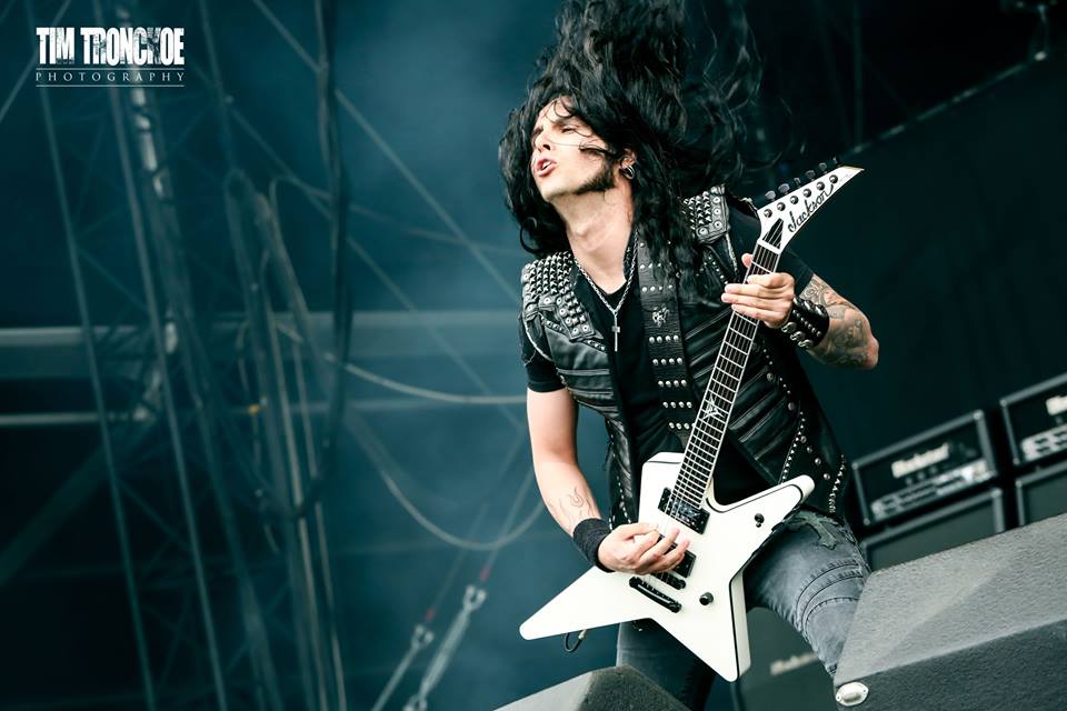 YӍgӭ Gus G Jacksonͥ